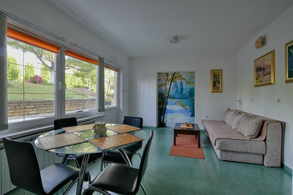 Apartments Bozic Grabovac  Extérieur photo